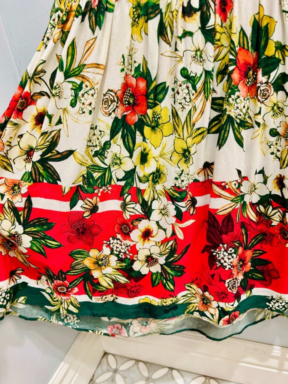 ECI New York Tropical Island Floral Sleeveless Maxi Dress Boho Ruffle Hem Size S - Picture 7 of 11